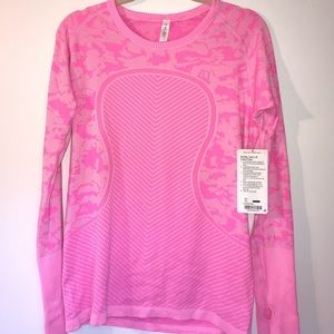 NWT Lululemon LS top